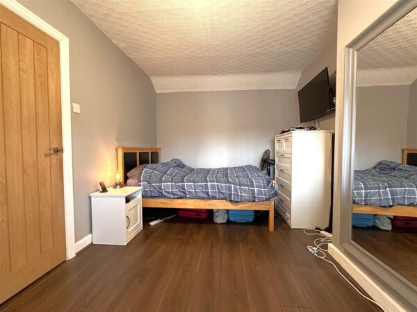 Long Lane, Farndon, Newark