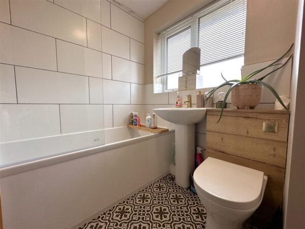 Willow Road, Balderton, Newark