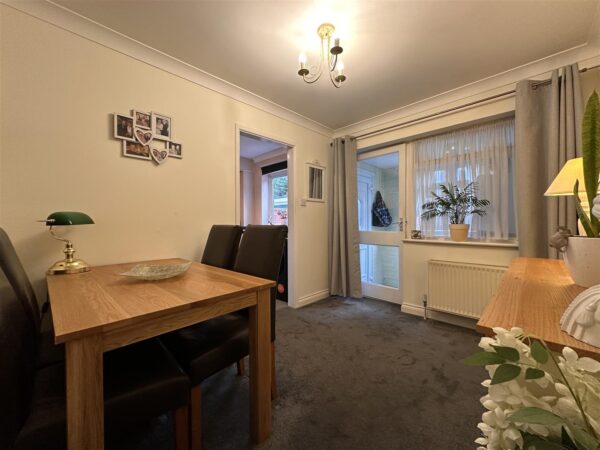 Kingsnorth Close, Newark