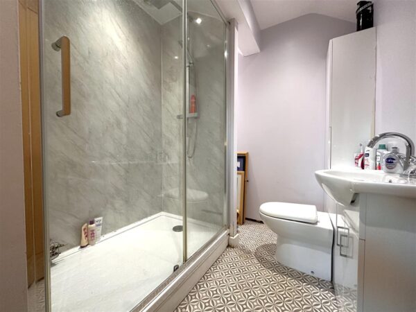 Long Lane, Farndon, Newark