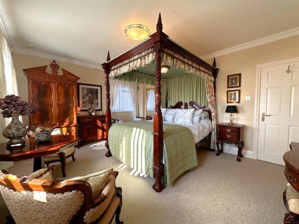 Cruachan, Queen Street, Balderton, Newark