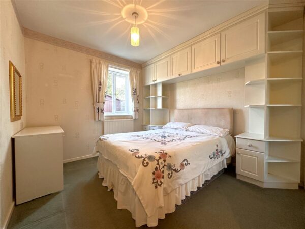 Holmefield, Farndon, Newark