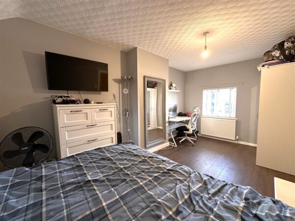 Long Lane, Farndon, Newark