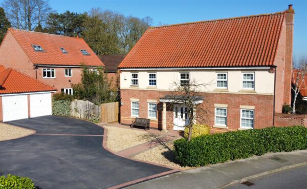 Dale Way, Fernwood, Newark