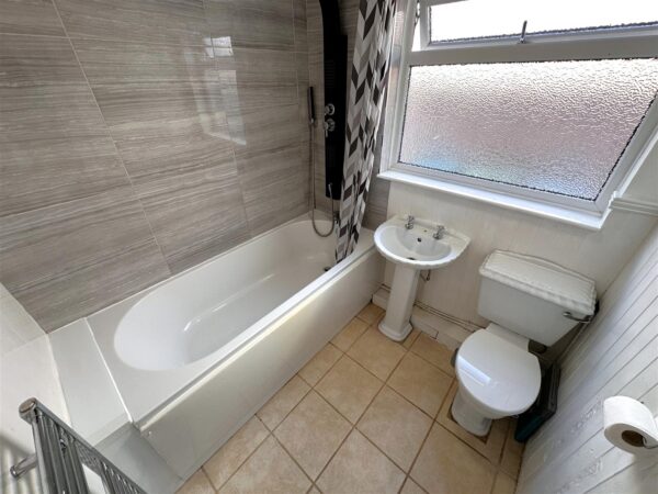 Whitfield Street, Newark