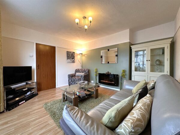 Stephen Road, Newark