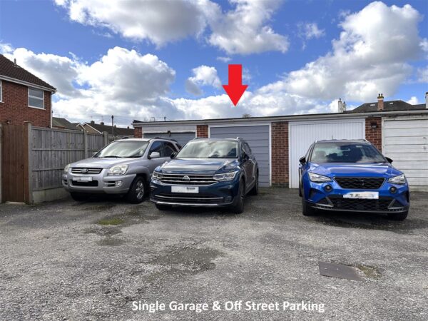 Beacon Hill Road, Newark