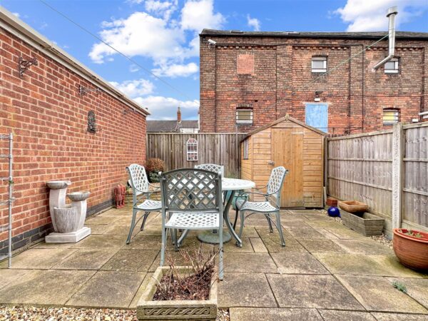 Kingsnorth Close, Newark