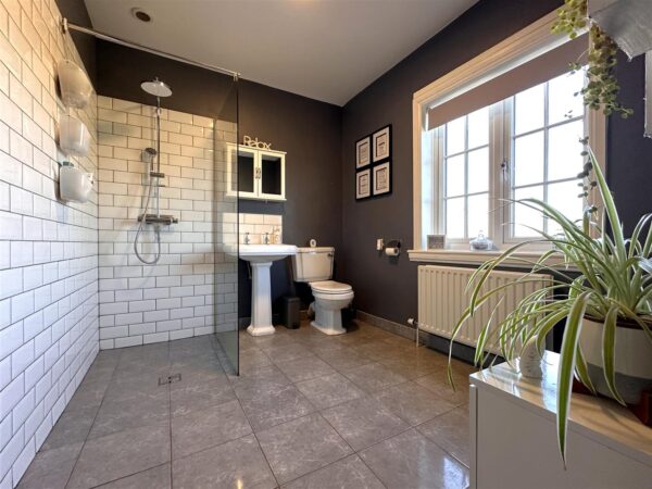 Fleet Cottage, Gainsborough Road, Langford, Newark