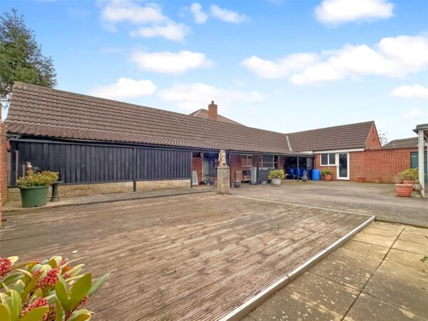 Danny Lyp, Sibcy Lane, Balderton, Newark