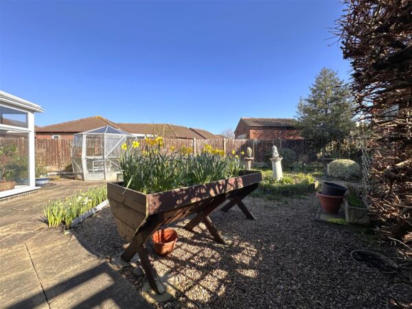 Holmefield, Farndon, Newark