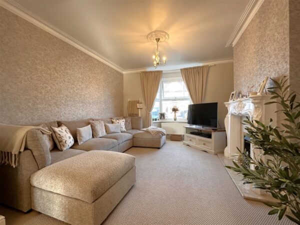 London Road, Balderton, Newark