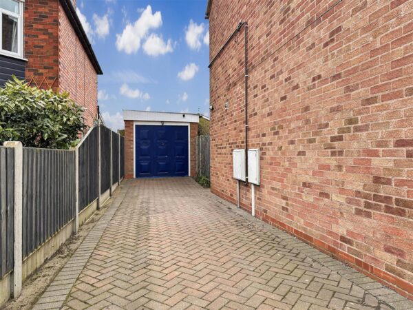 Hawton Lane, New Balderton, Newark