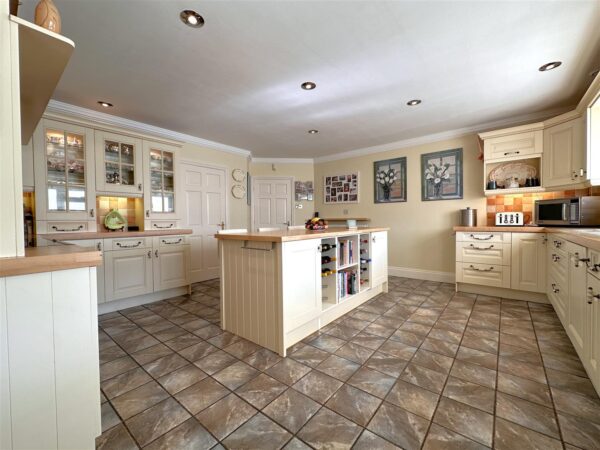 Cruachan, Queen Street, Balderton, Newark