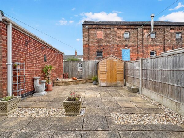 Kingsnorth Close, Newark