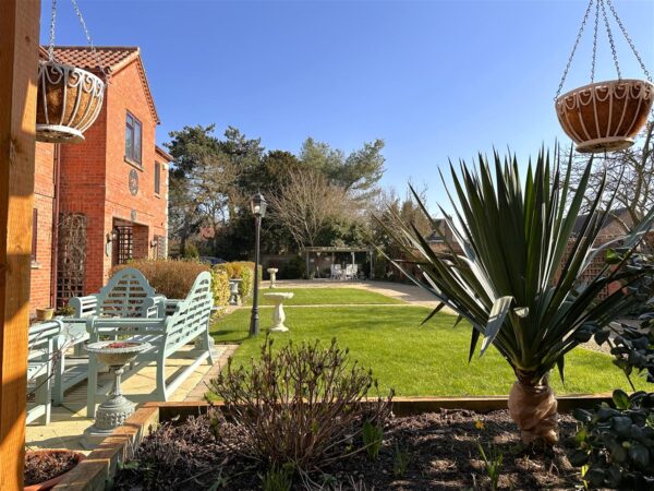 Cruachan, Queen Street, Balderton, Newark