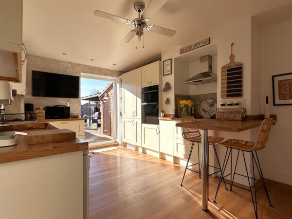 London Road, Balderton, Newark