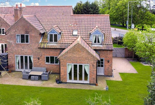 Foxley Cottage, Main Street, South Muskham, Newark