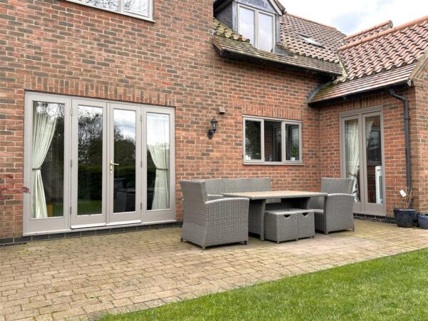 Foxley Cottage, Main Street, South Muskham, Newark