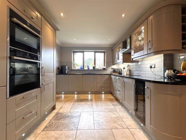 Foxley Cottage, Main Street, South Muskham, Newark