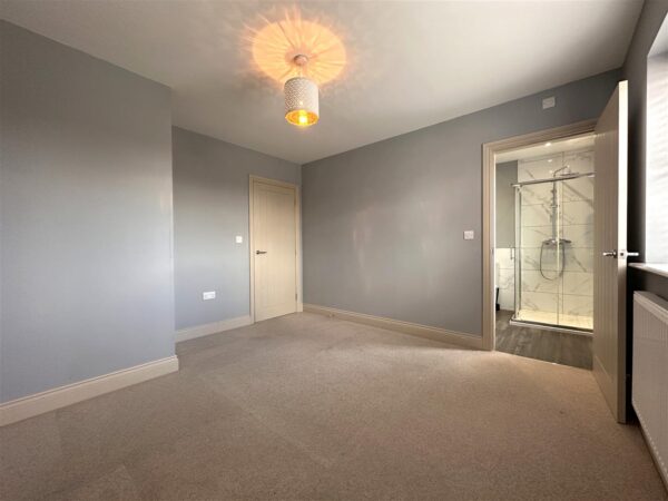 Alexander Mews, Balderton, Newark