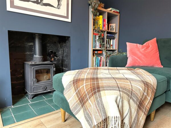 Southend Avenue, Newark