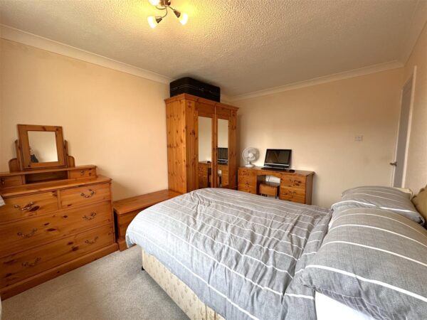 Maythorne Close, Balderton, Newark