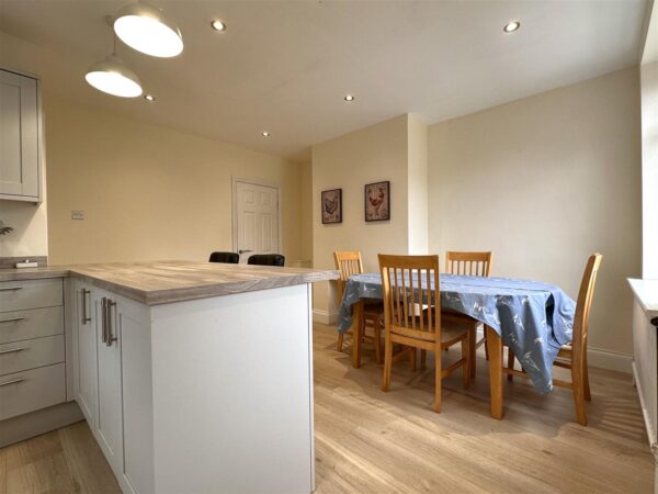 Harewood Avenue, Newark