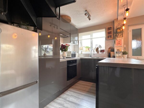 Maythorne Close, New Balderton, Newark