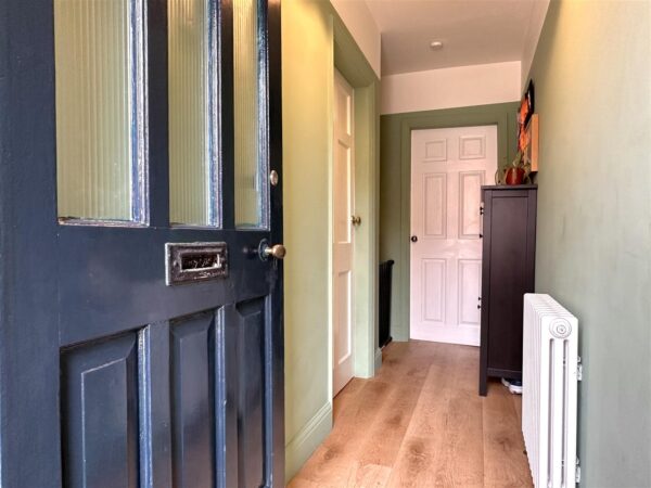 Southend Avenue, Newark