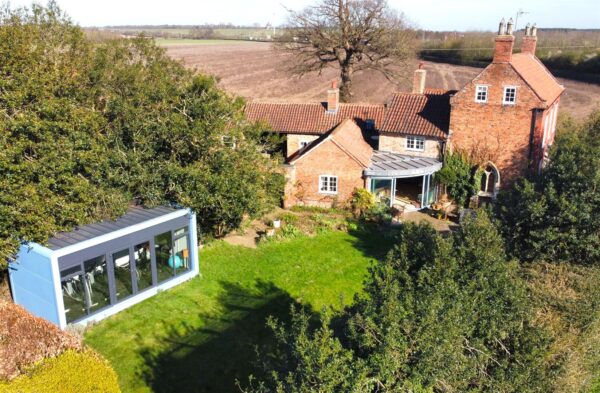 Coltons Farmhouse, Brough Lane, Brough, Newark