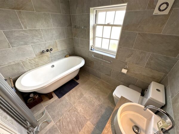 The Waterfront, Newark