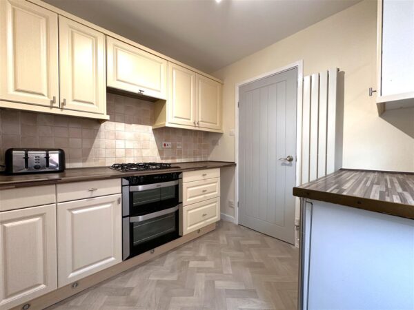 Maythorne Close, Balderton, Newark