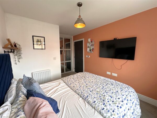 Loom Gardens, Middlebeck, Newark