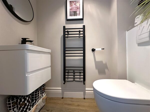 The Waterfront, Newark