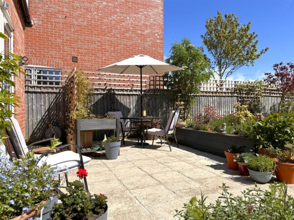 Alexander Mews, Balderton, Newark