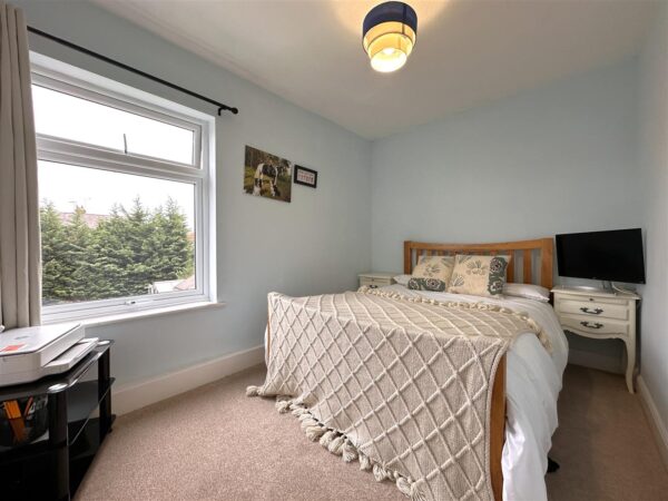 Harewood Avenue, Newark