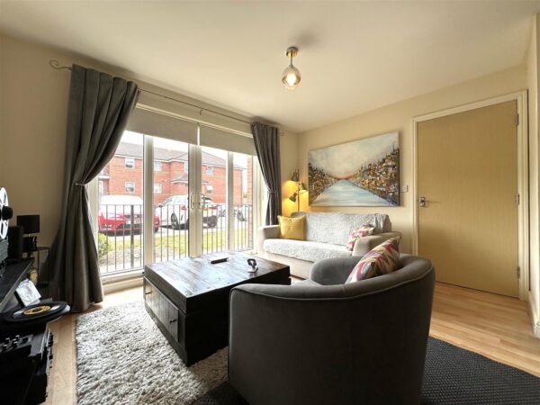 Youngs Avenue, Fernwood, Newark