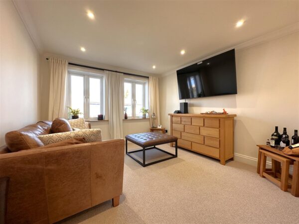 Huddlestones Wharf, Newark