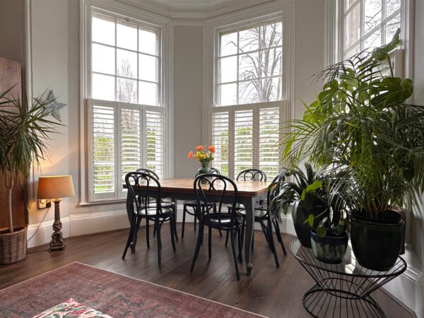 GROUND FLOOR APARTMENT, Bishops Place, Balderton Gate, Newark