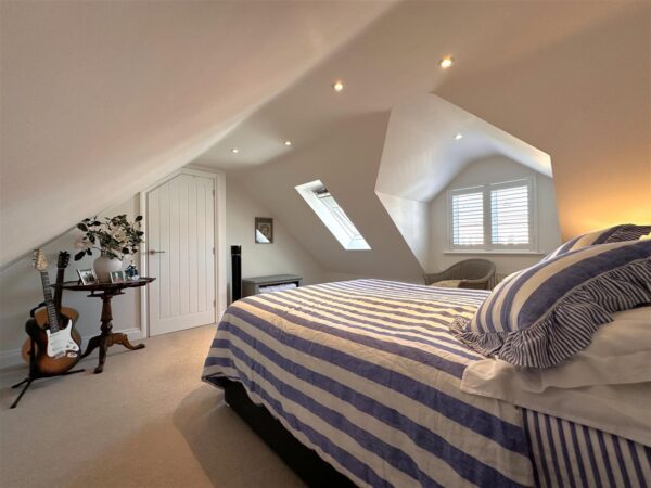 Alexander Mews, Balderton, Newark