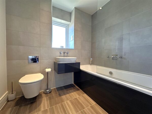 Tannington Grove, Middlebeck, Newark