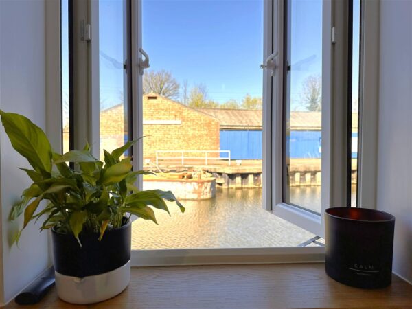 Huddlestones Wharf, Newark