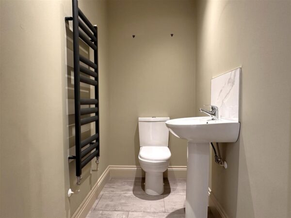 Alexander Mews, Balderton, Newark