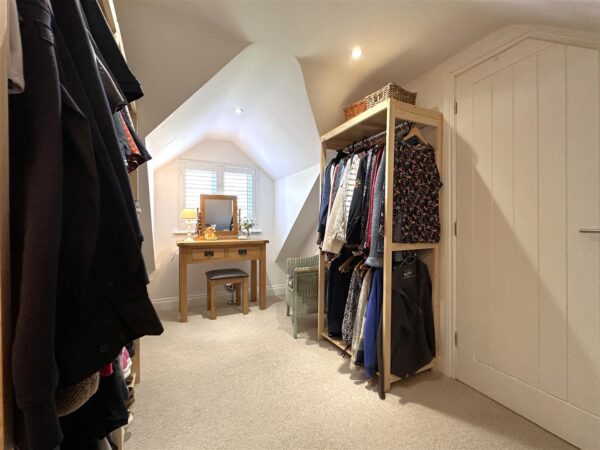 Alexander Mews, Balderton, Newark