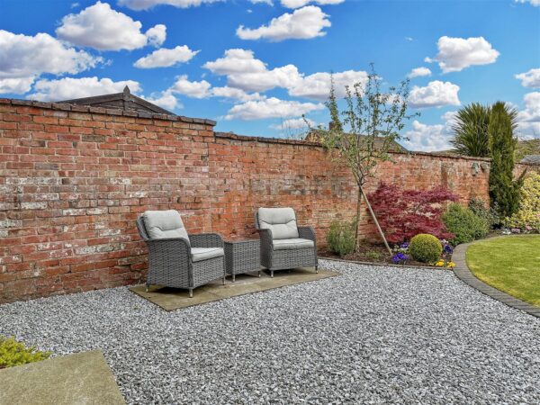 Nursery Avenue, Farndon, Newark