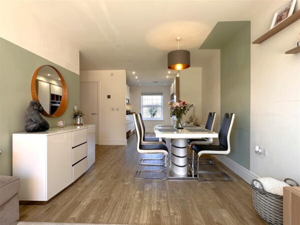 Tannington Grove, Middlebeck, Newark