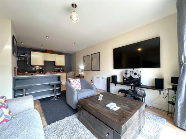 Youngs Avenue, Fernwood, Newark