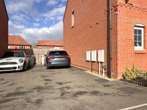 Loom Gardens, Middlebeck, Newark