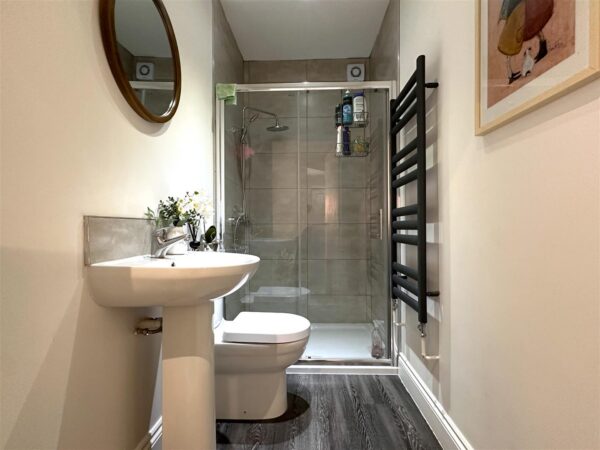 Alexander Mews, Balderton, Newark